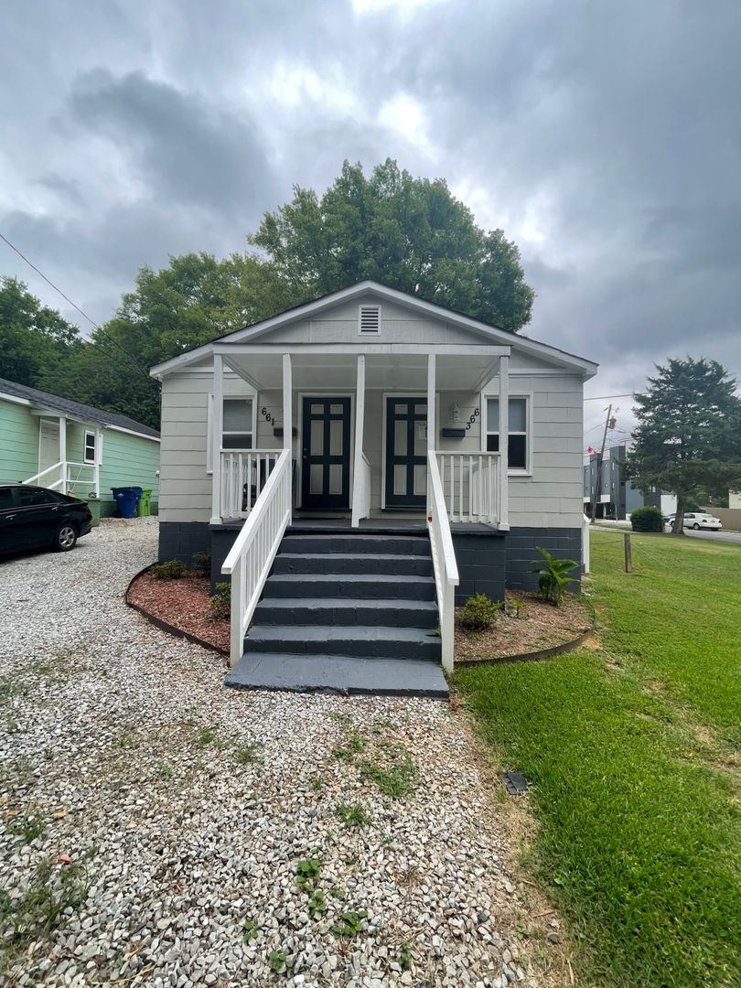 1 Bedroom 1 Bathroom