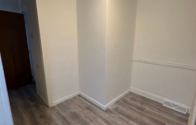 Cozy Remodeled Reading 3 BR/1 Bath For Rent Immediate Move In