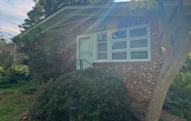 2 Bedroom 1 Bath apartment in beautiful, tree-lined neighborhood off of Western Blvd. in Raleigh.