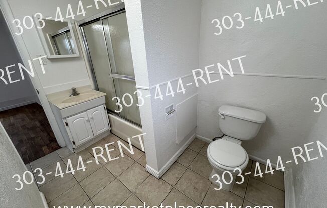 2 beds, 1 bath, $1,945