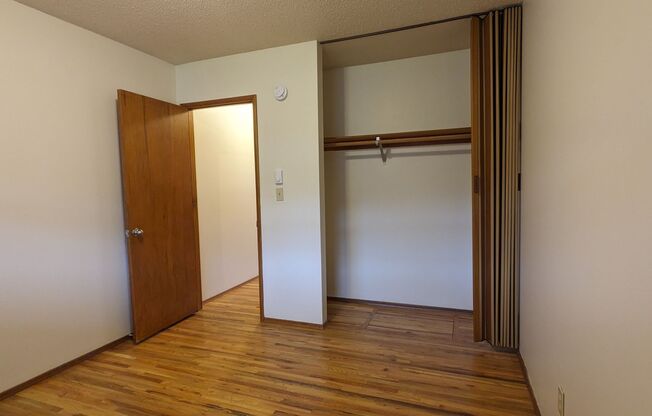 2 beds, 1 bath, 960 sqft, $1,445, Unit Tennessee-7433