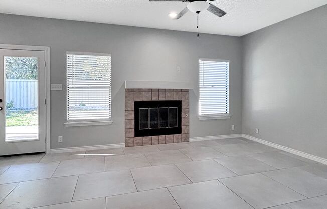 Updated Gem Near Thousand Oaks