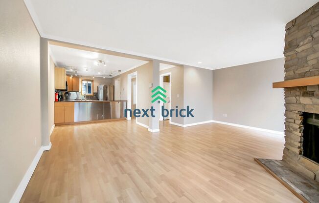 2 Bed  2.5 Bath Townhome for Rent!