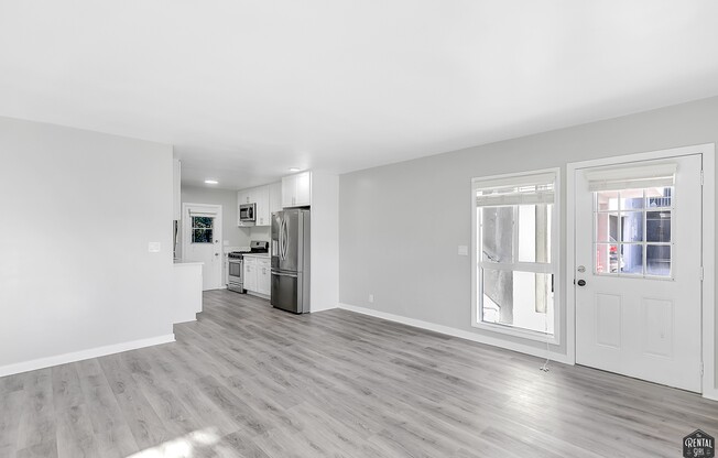 2428 KANSAS AVE