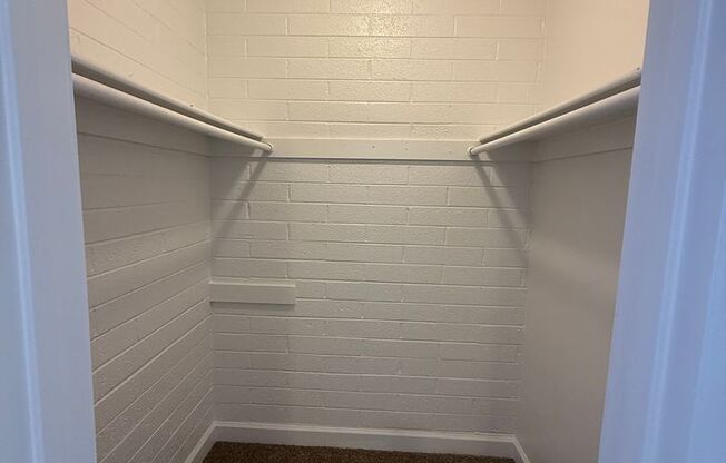 1 bed, 1 bath, 627 sqft, $750, Unit 208