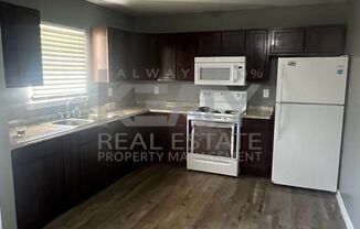 3 beds, 2 baths, 1,200 sqft, $1,300, Unit B