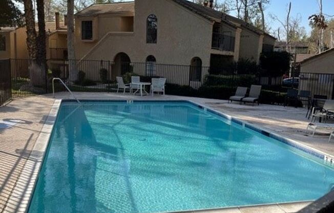 2 beds, 2 baths, $2,495, Unit Unit 390