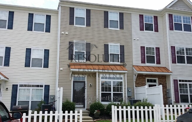 2210 VLY EDGE DR