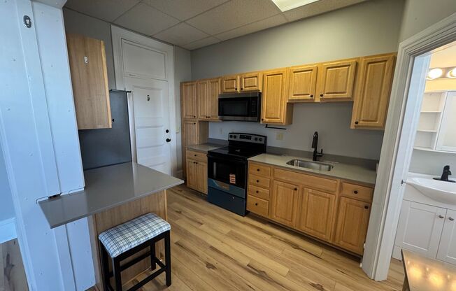 68 Front Street Rollinsford LLC