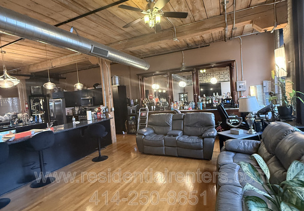 602 S 9 ST