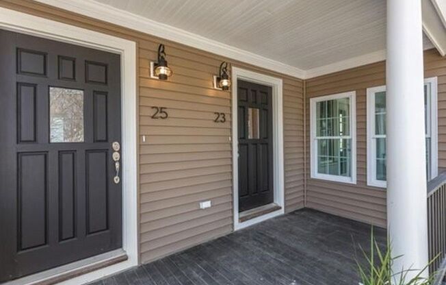 Breathtaking gorgeous 2bd unit in a quiet street in Milton!