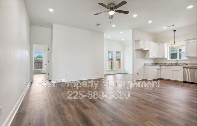 7744 CEDAR TRL DR