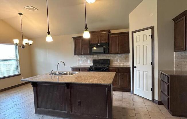 4506 HAWK OWL DR