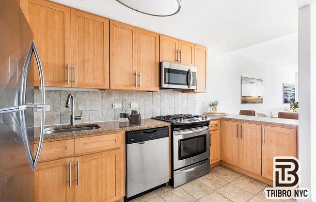 245 E 124 ST