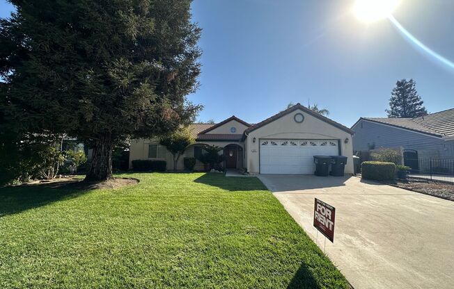 NE Visalia home available now!