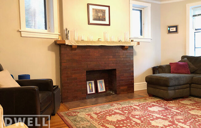 930 W GUNNISON