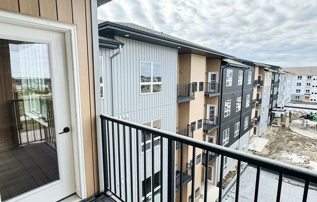 1 bed, 1 bath, 778 sqft, $1,250, Unit C240