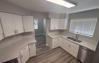 2 beds, 1.5 baths, $1,600, Unit # 1046