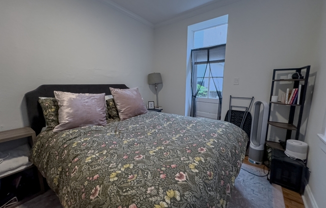 336 Lombard Street - 213