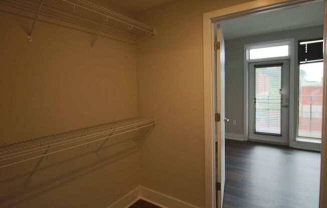 1 bed, 1 bath, 605 sqft, $1,495, Unit APT 424