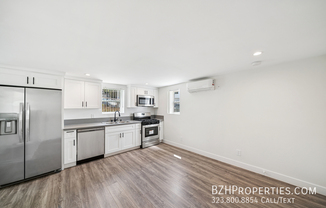 1267 VIN SCULLY AVE