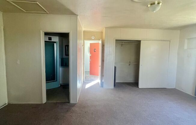 Studio, 1 bath, $850, Unit 73889 Two Mile Rd Apt #C