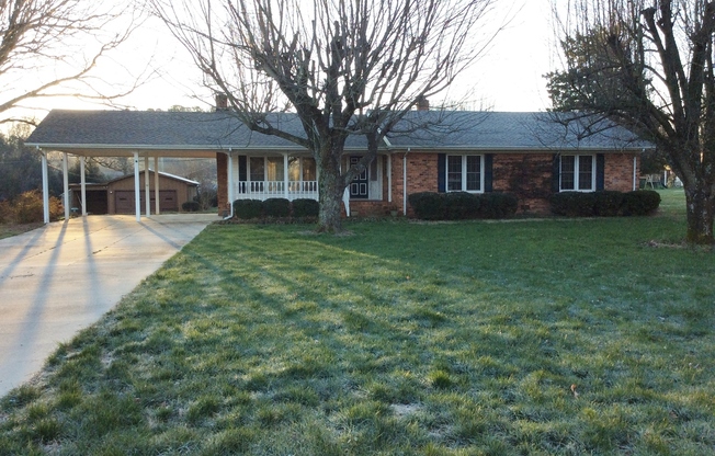 3 beds, 2 baths, $2,250