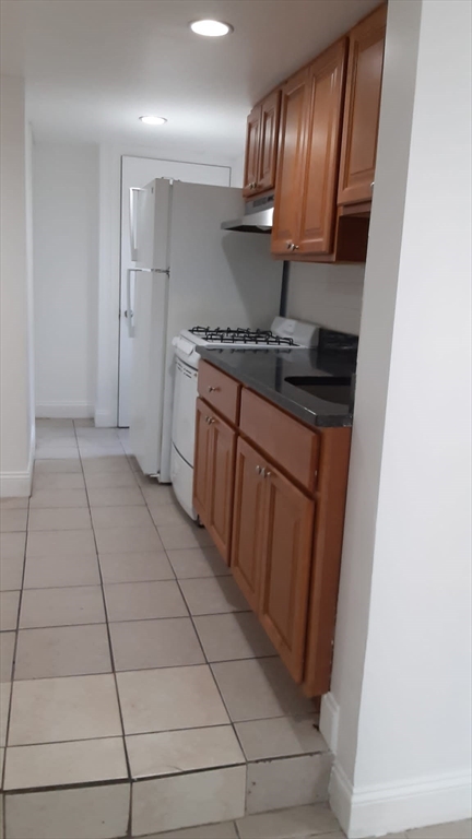 104 BEACON ST
