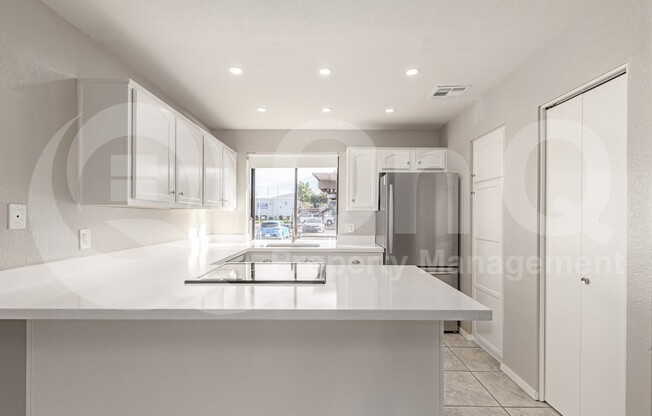 3 beds, 2 baths, 1,088 sqft, $1,700, Unit 120