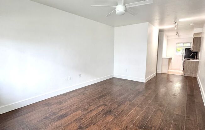 Studio, 1 bath, 410 sqft, $1,799, Unit Unit 04