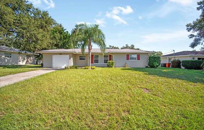 Beautifully Updated Clearwater Home with Modern Kitchen & Spacious Yard