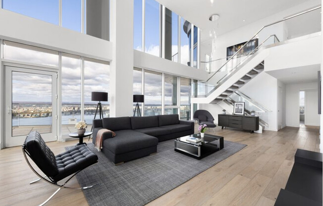 4 beds, 5.5 baths, 3,603 sqft, $35,000, Unit PHA