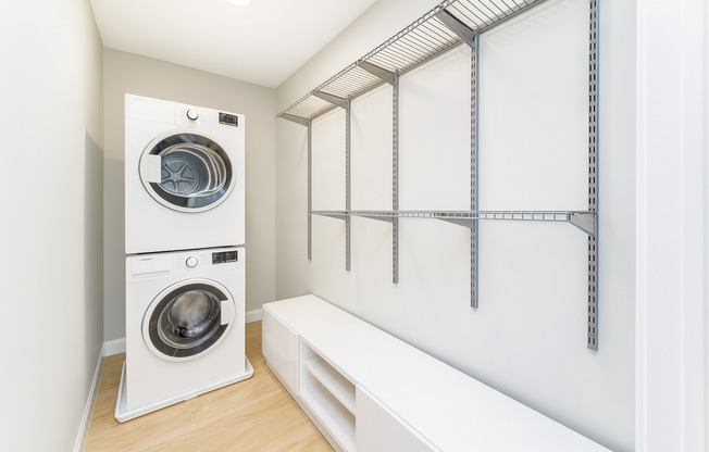 Studio, 1 bath, 509 sqft, $2,595, Unit 420