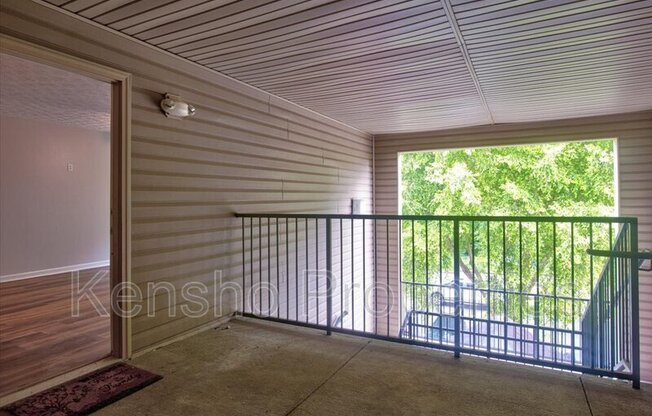 5302 FAIRINGTON CLUB DR