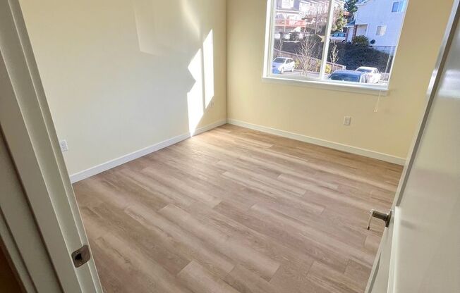 2 beds, 1 bath, $1,875, Unit E202