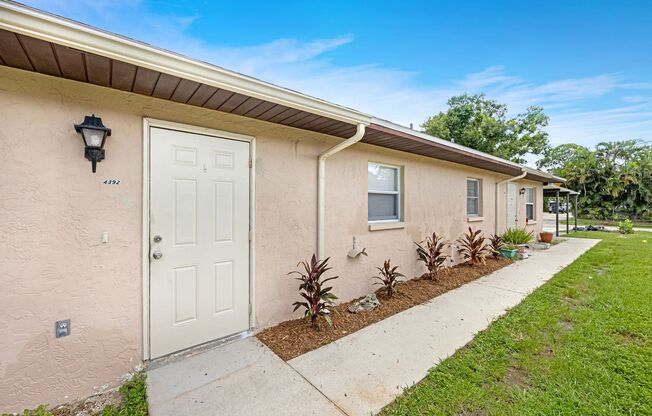 Two Bedroom Duplex in Bonita Springs