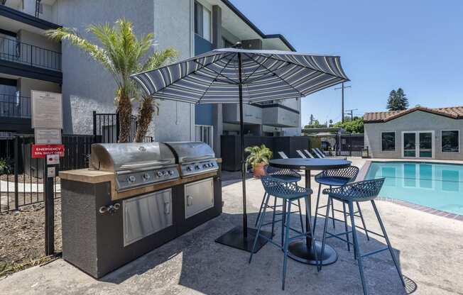 Northview-Southview Apartments in Reseda