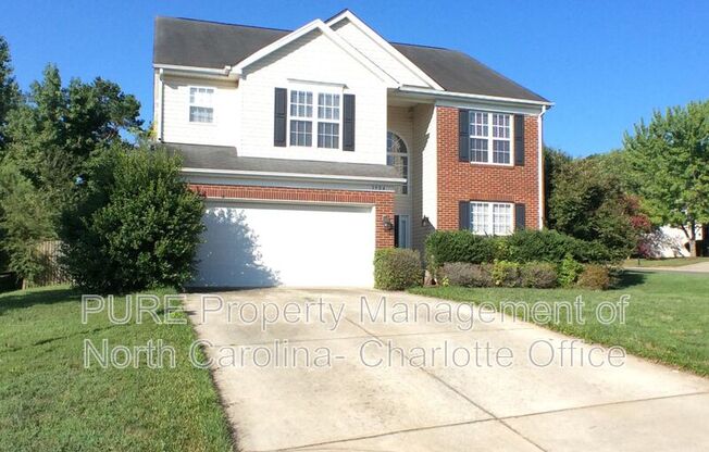 3904 LUTHERS ROCK CT