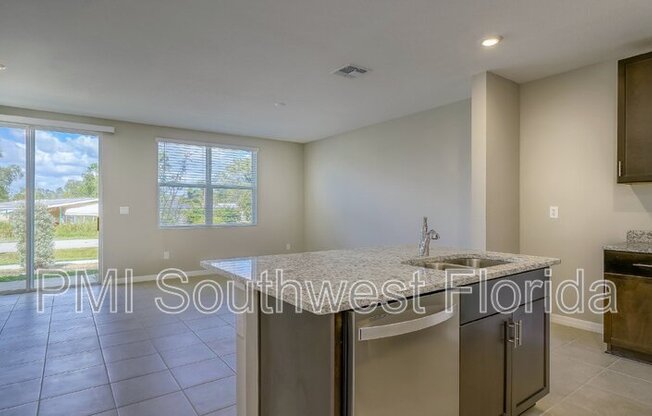 5816 OCEAN ISLE DR