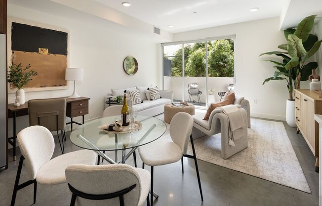 Studio, 1 bath, 646 sqft, $2,850, Unit 213