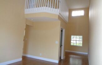 3 beds, 2.5 baths, $2,700, Unit # G