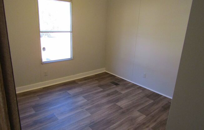 4 beds, 2 baths, $1,200, Unit Lot 88