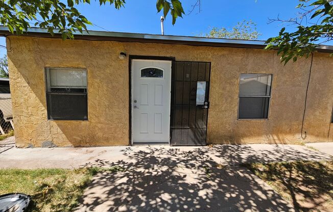 Remodeled 1 Bedroom/1 Bath Unit with Fenced Yard
