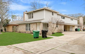 10814 SUGAR HL DR