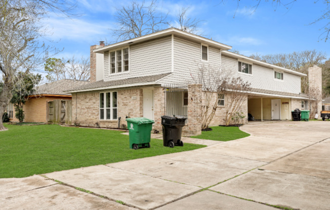 10814 SUGAR HL DR