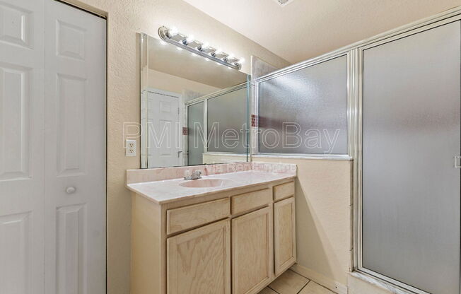 5039 SUNRIDGE PALMS DR