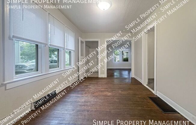 1718 CTR AVE