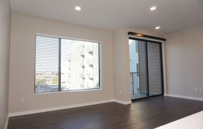 Studio, 1 bath, 541 sqft, $1,099, Unit 518