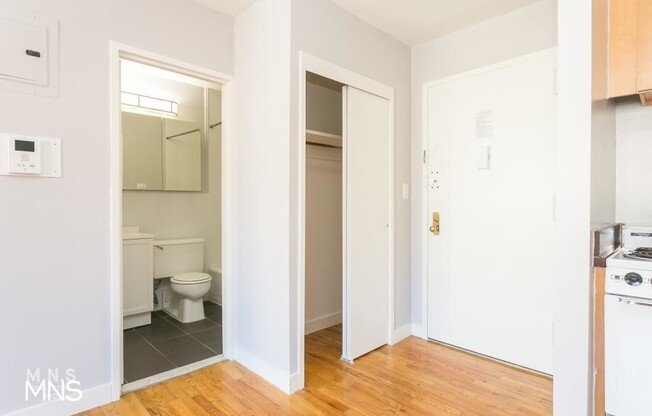 1 bed, 1 bath, $3,254, Unit 5-C