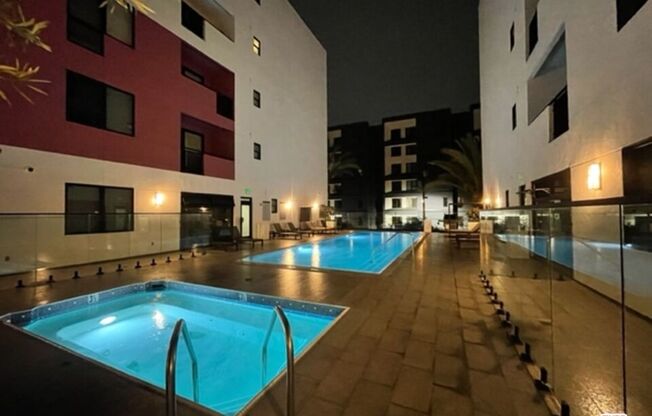 1 bed, 2 baths, 1,130 sqft, $2,800, Unit 235